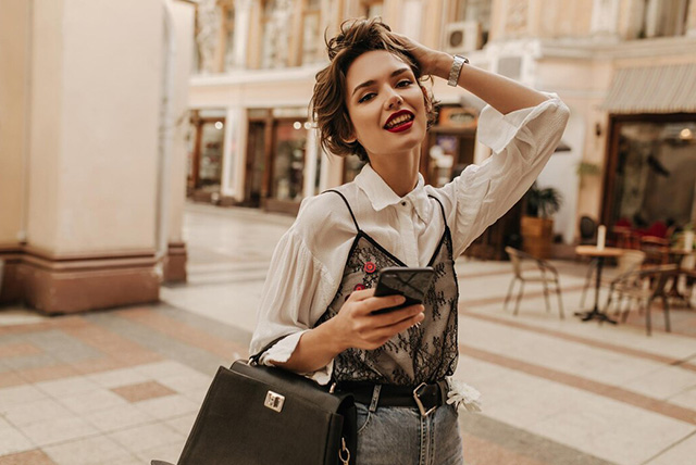 Maria, Designer de modă